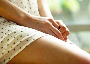 वर्जिन दिखने के लिए  इंग्लैंड की लड‎कियां कर रही हैं ऐसा काम