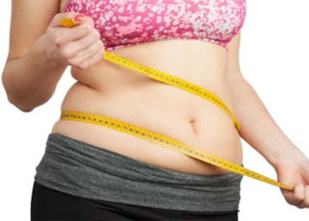 इन घरेलू उपायों से कम कर सकती हैं अपना पेट