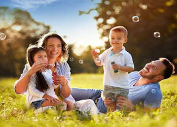 बच्चे को खेल खेल में सिखाएं बोलना