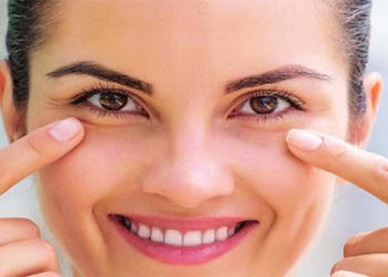 चेहरे के इन बदलावों को भूलकर भी ना करें नजरअंदाज