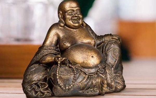 फेंगशुई से बदलें किस्मत, बेरोजगारी-तनाव समेत कई समस्याओं का आसान उपाय