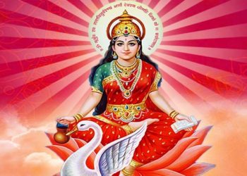 क्या आप जानते हैं कि क्या है गायत्री मंत्र का अर्थ और कैसे करें इसका पाठ