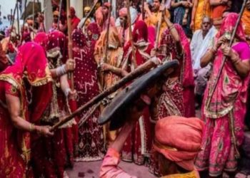 जानिए क्यों सबसे अनूठी और भव्य होती है मथुरा और वृंदावन की होली