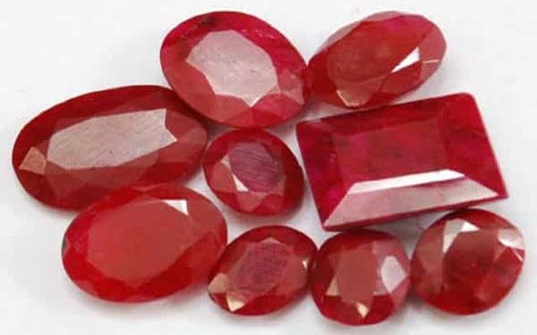 माणिक्य पहनने से पहले रखें ये सावधानियां