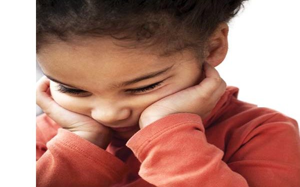 अगर आपका बच्चा भी करता है ये बहाने, तो बच्चे को हो सकता है तनाव