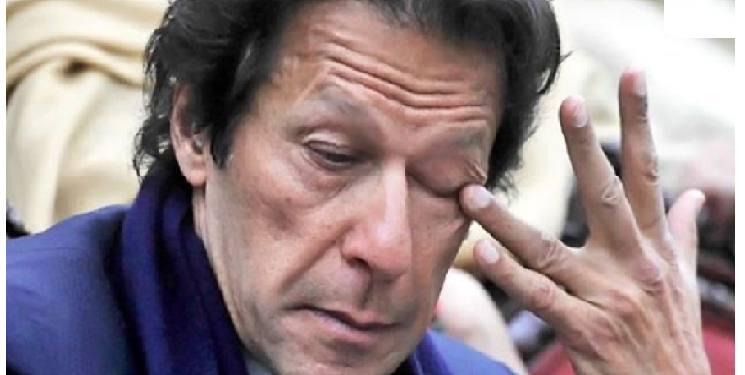 इतिहास नहीं बना पाए इमरान, ब‎ल्कि जाते-जाते अपने नाम कर गए ये शर्मनाक रिकॉर्ड