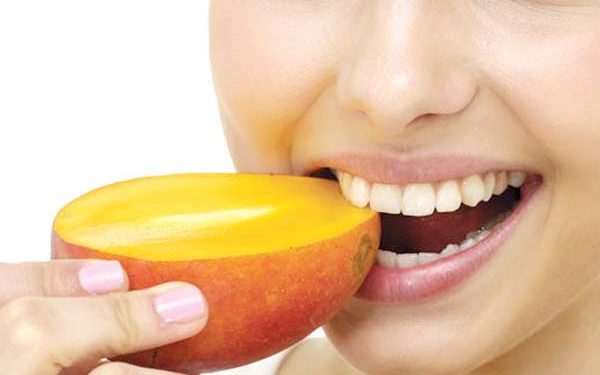 फलों का राजा आम खाने से हो सकते हैं ये 6 नुकसान, ये साइड इफेक्ट है शरीर के लिए बेहद नुकसानदायक