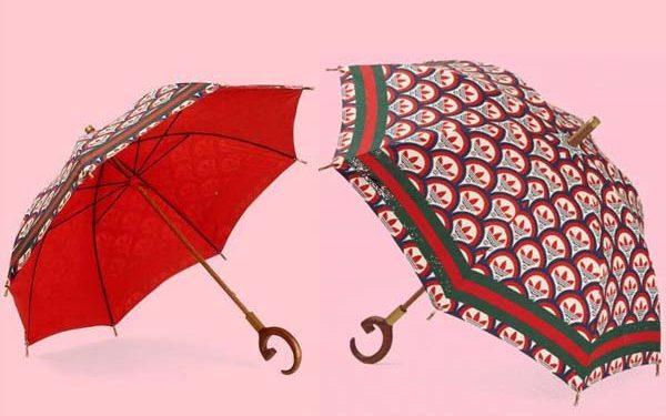 ऐसा महंगा छाता किस काम का, जो बारिश से नहीं बचाता, छाते की कीमत है सुनकर उड़ जाएंगे होश