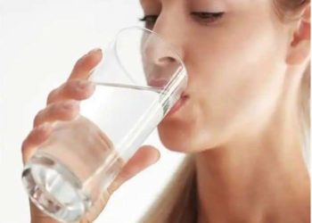 जरुरत से ज्यादा पानी पीना भी हो सकता है नुकसानदेह