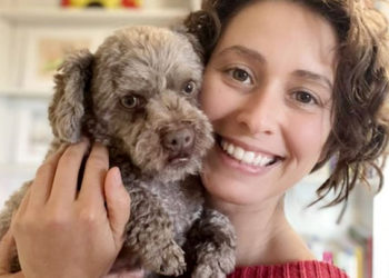 कुत्ते-बिल्लियों के भी दिल की बात जान 60 लाख से भी ज्यादा कमाती हैं महिला