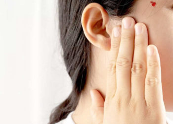 कानों में सीटी की आवाज आये तो हो जाएं सावधान