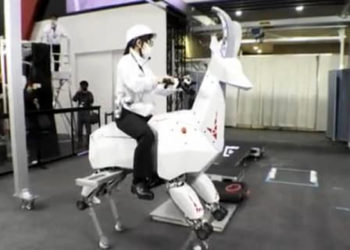 इंजीनियरों ने बनाया इस जानवर के आकार का रोबोट