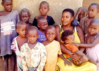 युंगाडा की 40 साल की महिला 44 बच्चों को दे चुकी है जन्म