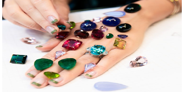 Gemstone Astrology: कभी भी एक साथ ना पहनें ये रत्न, वरना हो जाएंगे बर्बाद!