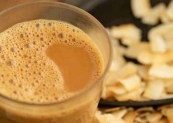 चाय के साथ भूलकर भी ना खाएं ये चीजें