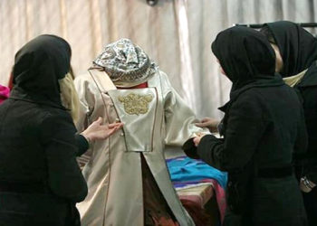 इस देश में वर्जिनिटी टेस्ट से तय होती है लड़कियों की शादी, फेल होने पर कर दी जाती है हत्या