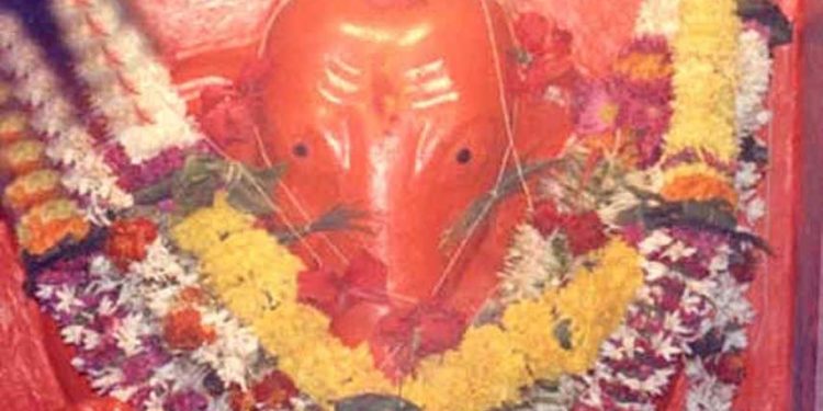 आपने नहीं सुनी होगी अष्टविनायक वरदविनायक मंदिर की अनोखी कथा