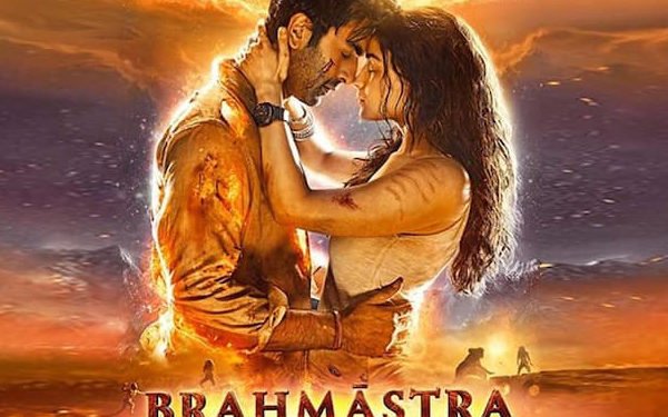 फिल्म ‘ब्रह्मास्त्र’ के लिए एक्टर्स ने ली इतनी फीस सुनकर उड़ जाएंगे होश