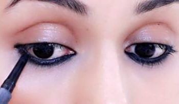 काजल लगाने से हो सकता है नुकसान, जानिए कैसे