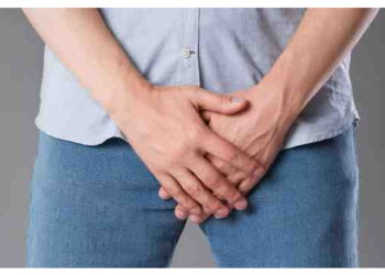 व्यक्ति को अपने प्राइवेट पार्ट की वजह से नहीं मिल रही जॉब