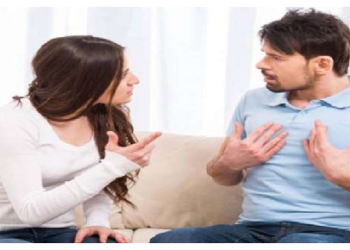 पति-पत्‍नी के बीच की अनबन को वास्‍तु शास्‍त्र के ये अचूक उपाय कर देंगे झट से दूर!