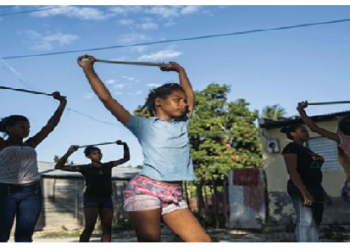 दुनिया के इस रहस्यमयी गांव में बड़े होते ही लड़के में बदल जाती हैं लड़कियां