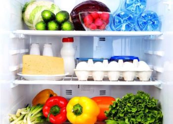 Health Tips: अगर आप भी फ्रिज में रखते हैं ये चीजें तो हो जाएं सावधान!