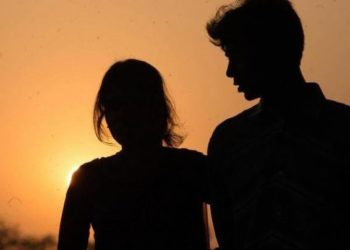 गलत नंबर से लड़के के प्यार में पड़ी तीन बच्चों की मां भागकर पहुंची चेन्नई 