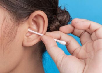 कानों में खुजली से इस प्रकार मिलेगी राहत, इन घरेलू उपायों को करें इस्तेमाल