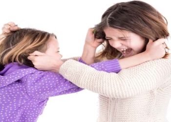 अगर आप का बच्चा भी करता है गुस्सा तो, इन उपायों से कम होगी बच्चें की आक्रमकता