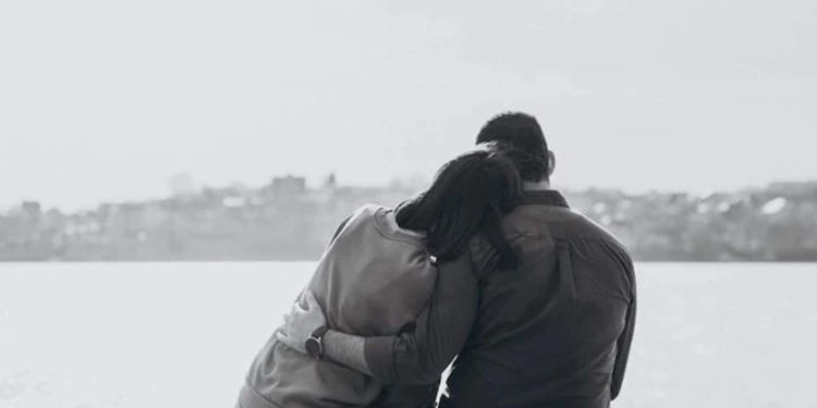 Live in Relationship Tips: लिव-इन रिलेशनशिप में रहने से पहले रखें ये ध्यान