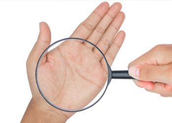 हस्तरेखा से जानें धन योग, क्या आपकी हथेली में है ये रेखा