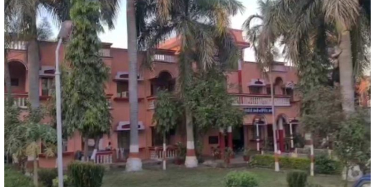 सिर्फ 5 रूपए दिन है इस करोड़ों के महल का किराया