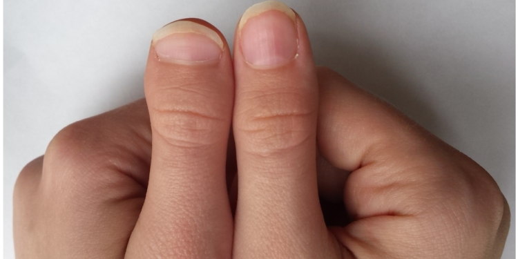 अंगूठा बता देगा आपके सारे राज! सिर्फ अंगूठा देख कर जानिए सामने वाला क्या सोच रहा है?