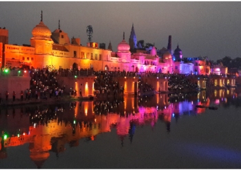 बेटी के स्वस्थ होने पर वडोदरा से अयोध्या तक 1300 किमी की पैदल यात्रा पर निकला पिता