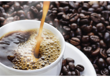 सबसे बढ़िया एनर्जी बूस्टर है Caffeine, लेकिन ये लोग भूल कर भी ना करें सेवन