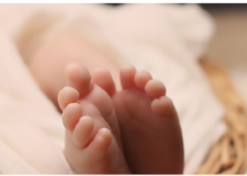 रोबोट बन गया 2 बच्चियों का बाप! न्यूयॉर्क के न्यू होप फर्टिलिटी सेंटर में हुआ ये कारनामा