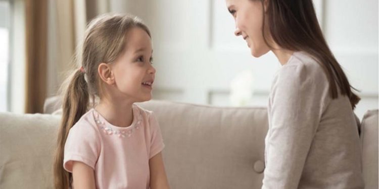 बच्चों की संगत और उनके कामों पर रखें पूरा नजर