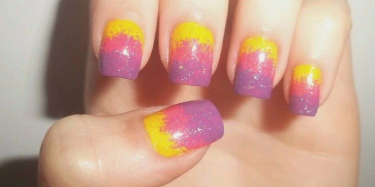 इस प्रकार सुंदर और लंबे होंगे नाखून