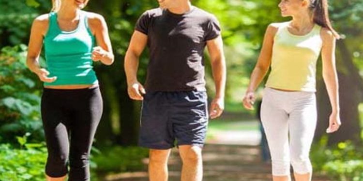 पैदल चलने के ये फायदे नहीं जानते होंगे आप