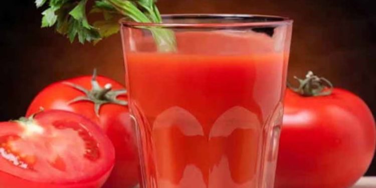 टमाटर के रस से कम होती है Menopause की परेशानियां