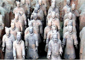 सम्राट क्विन शी हुआंग का प्राचीन मकबरा बना रहस्य, इतिहासकारों के लिए बना हुआ है पहेली