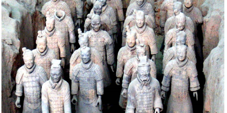 सम्राट क्विन शी हुआंग का प्राचीन मकबरा बना रहस्य, इतिहासकारों के लिए बना हुआ है पहेली