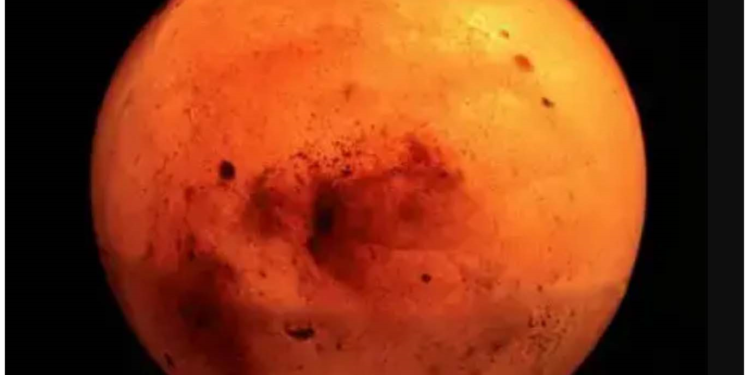 खतरे का संकेत! हमारी सोच से भी ज्यादा तेज ग‎ति से घूम रहा मंगल ग्रह
