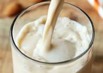 बच्चों को दें बादाम वाला दूध, होगा ये फायदा