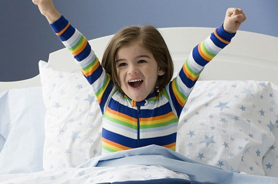 बच्चों को सुबह उठने की आदत डालें