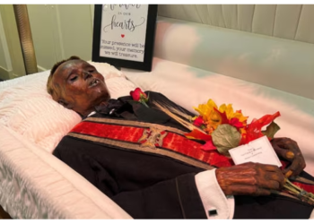 मौत के 128 साल बाद चोर को दफनाया, अं‎तिम दर्शन को उमड़े लोग