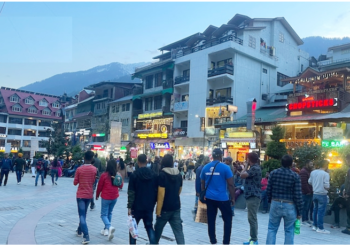 नए साल पर कुल्लू-मनाली में 90 फीसदी होटल बुक, 1 लाख टूरिस्ट आने की उम्मीद