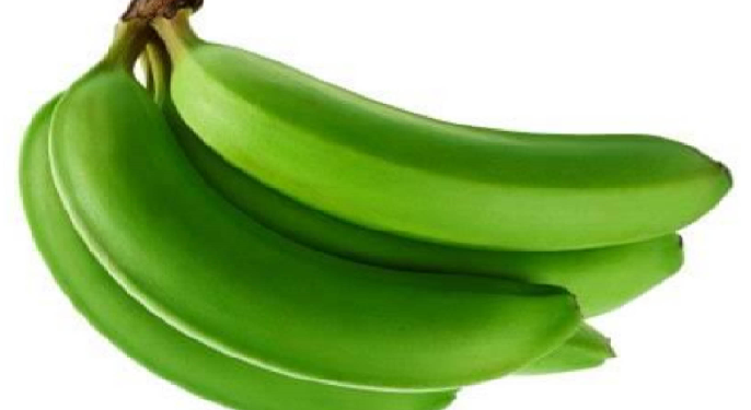 कच्चा केला खाने के हो सकते हैं कई स्वास्थ्य लाभ, मिलेंगे 5 हैरान करने वाले फायदे