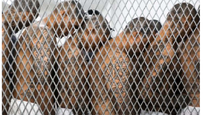 खतरनाक जेल: जहां सूरज की रोशनी भी नसीब नहीं होती, लोहे के बिस्तर पर सोते हैं कैदी